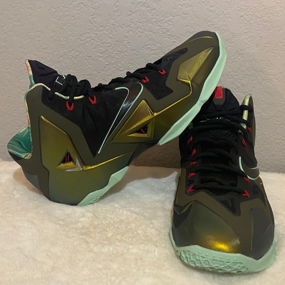 Nike LeBron 11 kings pride - Picture 1 of 3